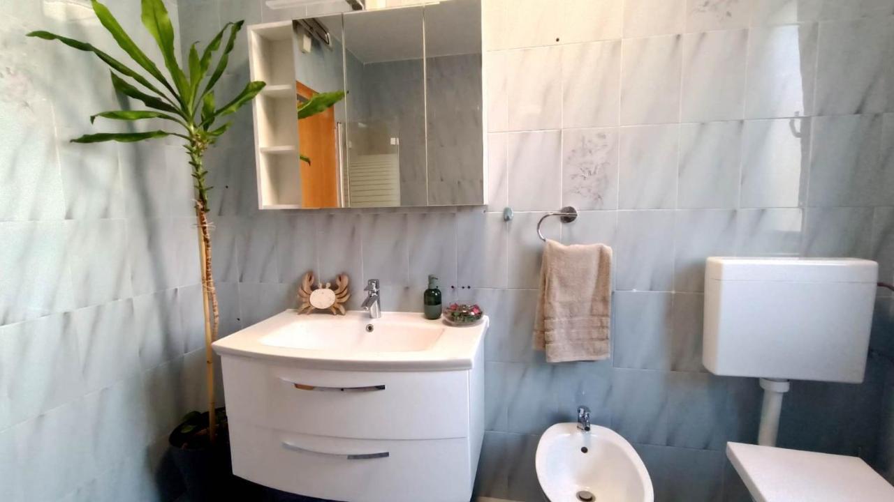 Apartmaji Ri-100 Portorož Buitenkant foto